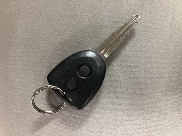 ムーヴＬ　ＳＡ／１年保証／衝突軽減ブレーキ／ナビ／バックカメラ１年間走行距離無制限保証／衝突軽減ブレーキ／ナビ／バックカメラ／ＵＳＢ／ワンセグＴＶ／アイドリングストップ／フロントベンチシート／運転席シートリフター／（大阪府）の中古車