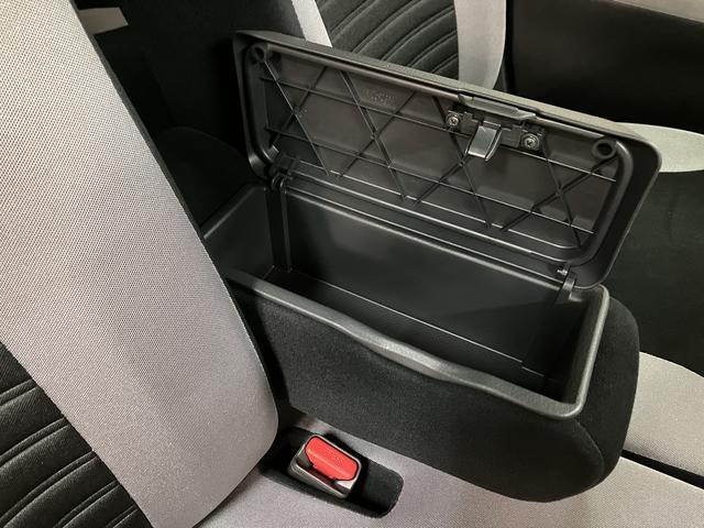 キャストアクティバＧ　ＳＡII／１年保証／ナビ／ＥＴＣ／バックカメラ１年間走行距離無制限保証／衝突軽減ブレーキ／３．９万キロ／ナビ／バックカメラ／ＥＴＣ／ＬＥＤヘッドライト・フォグ／１５インチアルミ／スマートキー／オートエアコン／Ｂｌｕｅｔｏｏｔｈ／フルセグＴＶ／（大阪府）の中古車