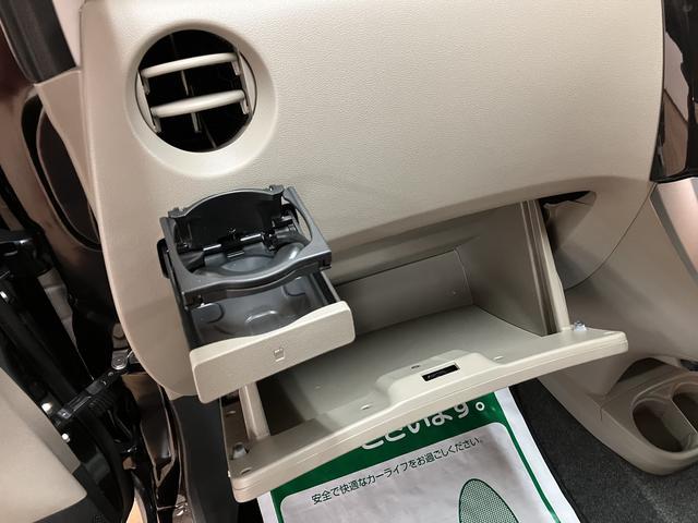 ミラＸスペシャル／１年間走行距離無制限保証／ＣＶＴ／ナビ／１年間走行距離無制限保証／５．３万キロ／ナビ／ＣＶＴ／セキュリティーアラーム／キーレスエントリー／エアコン／パワステ／スペアタイヤ／（大阪府）の中古車