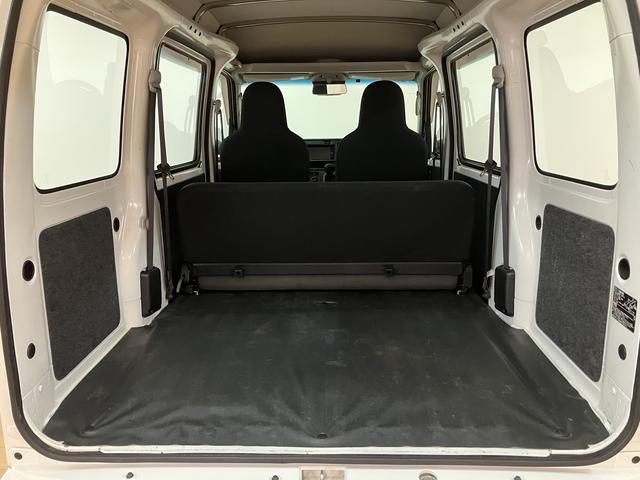 ハイゼットカーゴスペシャルＳＡIII／１年保証／衝突軽減ブレーキ／ナビ／１年間走行距離無制限保証／衝突軽減ブレーキ／３．５万キロ／純正ナビ／ＥＴＣ／Ｂｌｕｅｔｏｏｔｈ／フルセグＴＶ／ＤＶＤ／ＵＳＢ／アイドリングストップ／横滑り防止装置／オートハイビーム／（大阪府）の中古車