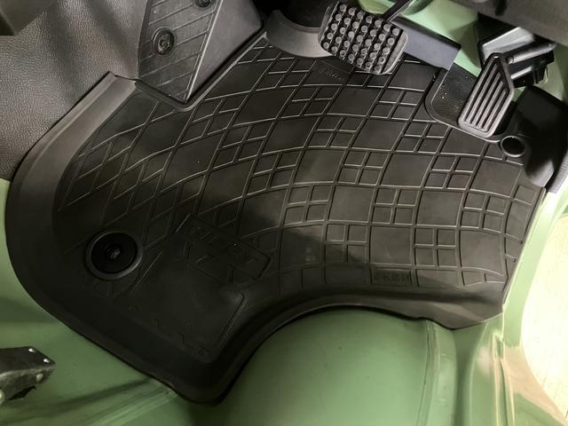 ハイゼットトラックジャンボ 55thアニバーサリーゴールドエディション/ナビ/1年間走行距離無制限保証/ジャンボ/純正ナビ/ドラレコ/ETC/オートマチック/パワーウインドウ/キーレスエントリー/フォグランプ/作業灯/メッキグリル/Bluetooth/フルセグTV/DVD/(大阪府)の中古車