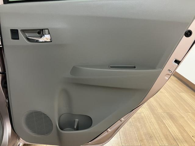 ミライースX メモリアルエディション/0.5万キロ/14インチアルミ/1年間走行距離無制限保証/0.5万キロ/走行少/14インチアルミホイール/アイドリングストップ/電動格納ドアミラー/エアコン/パワステ/デジタルメーター/LEDテールランプ/(大阪府)の中古車