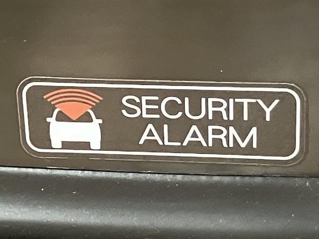 ミライースX SA/1年保証/衝突軽減ブレーキ/ナビ/バックカメラ/1年間走行距離無制限保証/衝突軽減ブレーキ/3.1万キロ/ナビ/バックカメラ/ドラレコ/14インチアルミホイール/アイドリングストップ/横滑り防止装置/電動格納ドアミラー/セキュリティーアラーム/(大阪府)の中古車