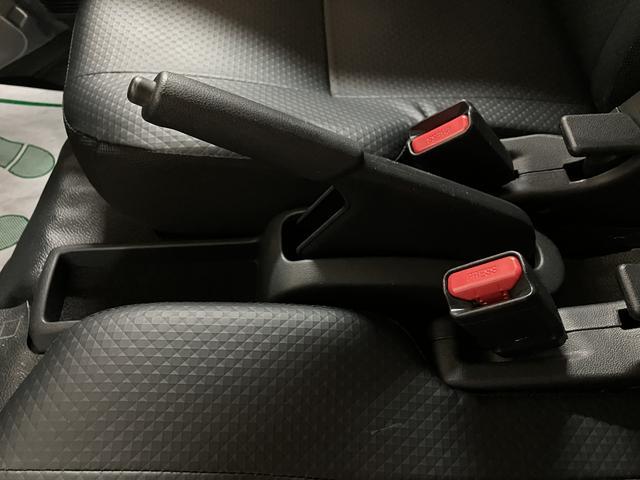 ハイゼットカーゴスペシャル／１．１万キロ／衝突軽減ブレーキ／パワーウインドウ１年間走行距離無制限保証／衝突軽減ブレーキ／１．１万キロ／パワーウインドウ／アイドリングストップ／横滑り防止装置／コーナーセンサー／（大阪府）の中古車