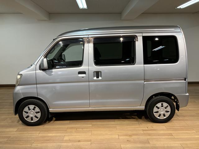 ハイゼットカーゴクルーズターボ／１年保証／４．２万キロ／ナビ／ＥＴＣ／１年間走行距離無制限保証／ターボエンジン／４．２万キロ／ナビ／ＥＴＣ／電動格納ドアミラー／パワーウインドウ／パワステ／エアコン／キーレスエントリー／（大阪府）の中古車