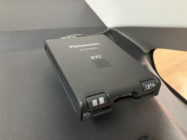 ムーヴカスタム　Ｘ／１年保証／後期型／ナビ／前後ドラレコ／ＥＴＣ１年間走行距離無制限保証／後期型／ナビ／前後ドラレコ／ＥＴＣ／ＬＥＤヘッドライト／スマートキー／オートエアコン／１４インチアルミホイール／プッシュスタート／オートライト／運転席シートリフター／（大阪府）の中古車