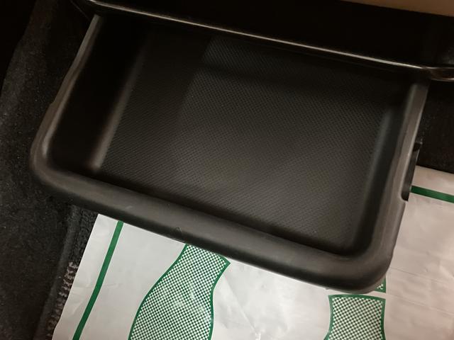 ミラジーノプレミアムX/1年保証/革シート/オートエアコン/14アルミ1年間走行距離無制限保証/革シート/オートエアコン/14インチアルミ/ウッドパネル/フォグランプ/電動格納ドアミラー/MOMOウッドコンビハンドル/(大阪府)の中古車