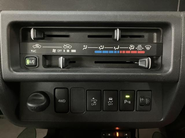 ハイゼットトラックエクストラＳＡIIIｔ／１年保証／ナビ／ＥＴＣ／ＬＥＤライト１年間走行距離無制限保証／４ＷＤ／衝突軽減ブレーキ／１．７万キロ／４速オートマ／純正ナビ／ＥＴＣ／ＬＥＤヘッドライト・フォグ／キーレスエントリー／パワーウインドウ／Ｂｌｕｅｔｏｏｔｈ／フルセグＴＶ／（大阪府）の中古車