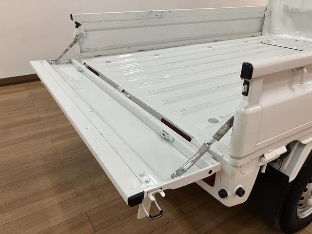 ハイゼットトラックエクストラＳＡIIIｔ／１年保証／ナビ／ＥＴＣ／ＬＥＤライト１年間走行距離無制限保証／４ＷＤ／衝突軽減ブレーキ／１．７万キロ／４速オートマ／純正ナビ／ＥＴＣ／ＬＥＤヘッドライト・フォグ／キーレスエントリー／パワーウインドウ／Ｂｌｕｅｔｏｏｔｈ／フルセグＴＶ／（大阪府）の中古車