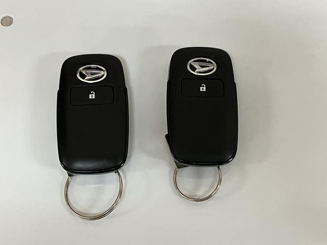 ロッキーＧ／１年保証／純正ディスプレイオーディオ／パノラマモニター１年間走行距離無制限保証／衝突軽減ブレーキ／純正ディスプレイオーディオ／パノラマモニター／ドラレコ／ＥＴＣ／ＬＥＤヘッドライト・フォグ／シートヒーター／スマートキー／Ｂｌｕｅｔｏｏｔｈ／ＣａｒＰｌａｙ（大阪府）の中古車