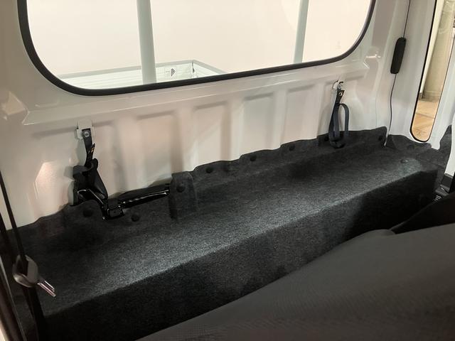 ハイゼットトラックジャンボスタンダード／４ＷＤ／ＣＶＴ／スマートキー／１年間走行距離無制限保証／衝突軽減ブレーキ／切り替え式４ＷＤ／ＣＶＴ／スマートキー／横滑り防止装置／コーナーセンサー／アイドリングストップ／（大阪府）の中古車