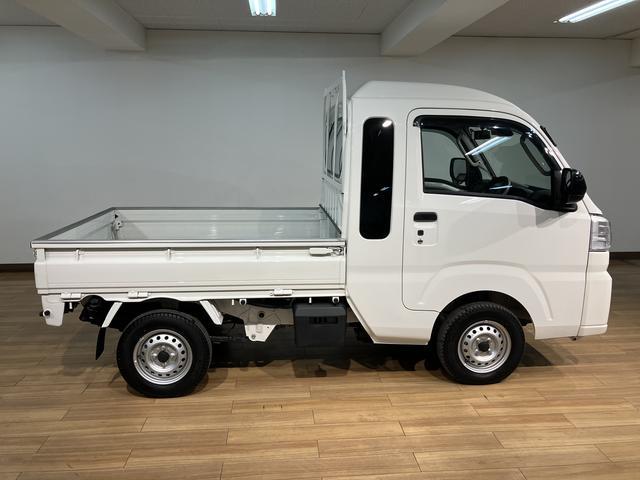 ハイゼットトラックジャンボスタンダード／４ＷＤ／ＣＶＴ／スマートキー／１年間走行距離無制限保証／衝突軽減ブレーキ／切り替え式４ＷＤ／ＣＶＴ／スマートキー／横滑り防止装置／コーナーセンサー／アイドリングストップ／（大阪府）の中古車