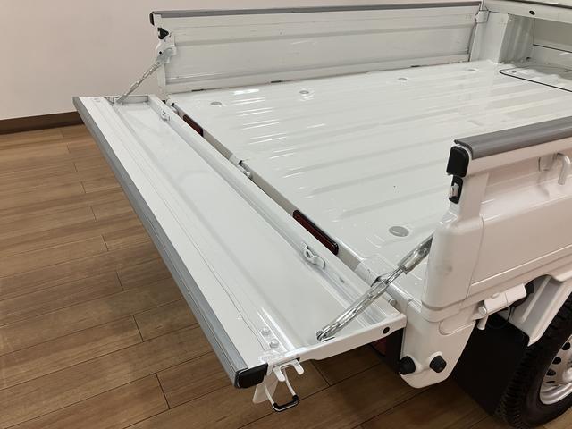 ハイゼットトラックジャンボスタンダード／４ＷＤ／ＣＶＴ／スマートキー／１年間走行距離無制限保証／衝突軽減ブレーキ／切り替え式４ＷＤ／ＣＶＴ／スマートキー／横滑り防止装置／コーナーセンサー／アイドリングストップ／（大阪府）の中古車