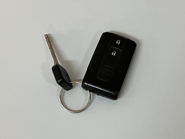 ムーヴXリミテッド/1年保証/4.6万キロ/スマートキー/CVT/1年間走行距離無制限保証/4.6万キロ/CVT/ETC/スマートキー/オートエアコン/14インチアルミホイール/フロントベンチシート/ウインカーミラー/電動格納ドアミラー/(大阪府)の中古車