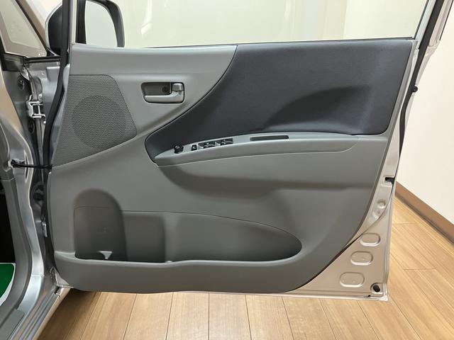 ムーヴXリミテッド/1年保証/4.6万キロ/スマートキー/CVT/1年間走行距離無制限保証/4.6万キロ/CVT/ETC/スマートキー/オートエアコン/14インチアルミホイール/フロントベンチシート/ウインカーミラー/電動格納ドアミラー/(大阪府)の中古車