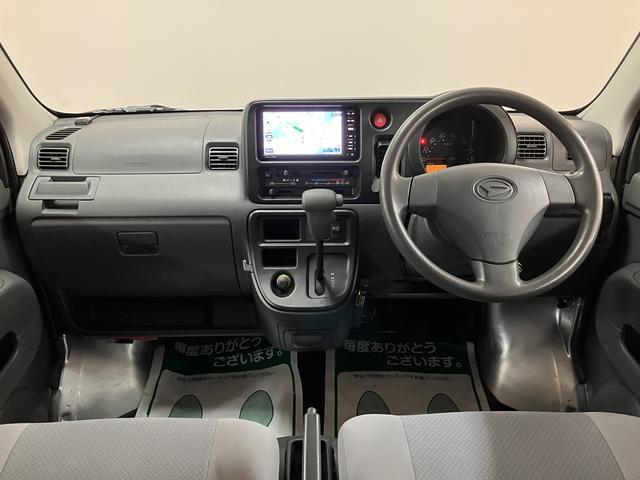 ハイゼットカーゴDX/1年保証/4速オートマ/3.2万キロ/ナビ/ETC/1年間走行距離無制限保証/4速オートマ/3.2万キロ/ナビ/ETC/パワーウインドウ/キーレスエントリー/プライバシーガラス/ワンセグTV/USB/(大阪府)の中古車