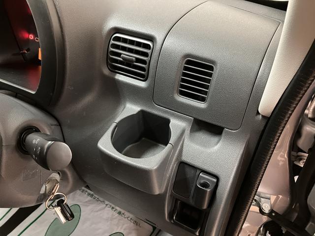 ハイゼットカーゴDX/1年保証/4速オートマ/3.2万キロ/ナビ/ETC/1年間走行距離無制限保証/4速オートマ/3.2万キロ/ナビ/ETC/パワーウインドウ/キーレスエントリー/プライバシーガラス/ワンセグTV/USB/(大阪府)の中古車