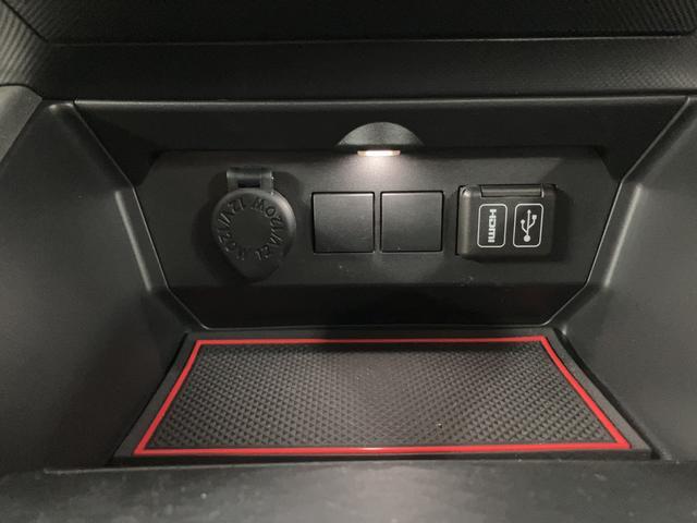 ロッキーＸ　ＨＥＶハイブリッド／１．３万キロ／ディスプレイオーディオ衝突軽減ブレーキ／１．３万キロ／ハイブリッド／純正ディスプレイオーディオ／バックカメラ／電動パーキングブレーキ／ドラレコ／ＥＴＣ／スマートキー／ＬＥＤヘッドライト／Ｂｌｕｅｔｏｏｔｈ／（大阪府）の中古車