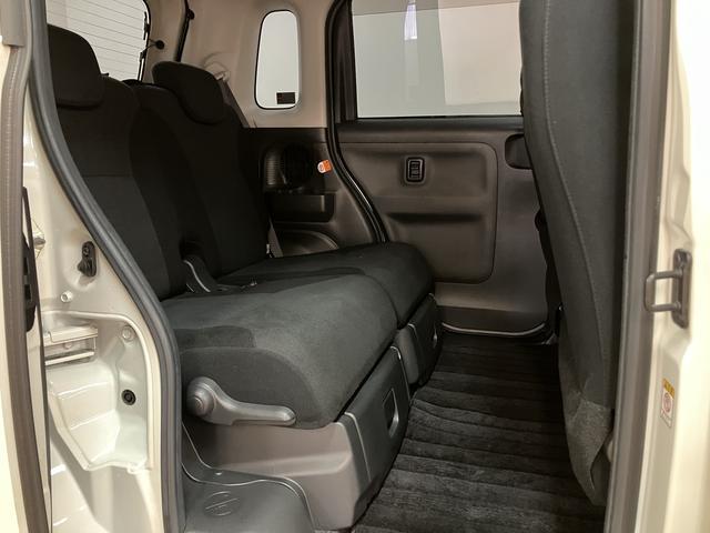 ムーヴキャンバスＧブラックインテリアリミテッド　ＳＡIII／４ＷＤ／ナビ／１年間走行距離無制限保証／衝突軽減ブレーキ／４ＷＤ／マッドタイヤ／ルーフキャリア／８インチナビ／パノラマモニター／ドラレコ／ＥＴＣ／両側電動スライドドア／シートヒーター／Ｂｌｕｅｔｏｏｔｈ／フルセグ／（大阪府）の中古車