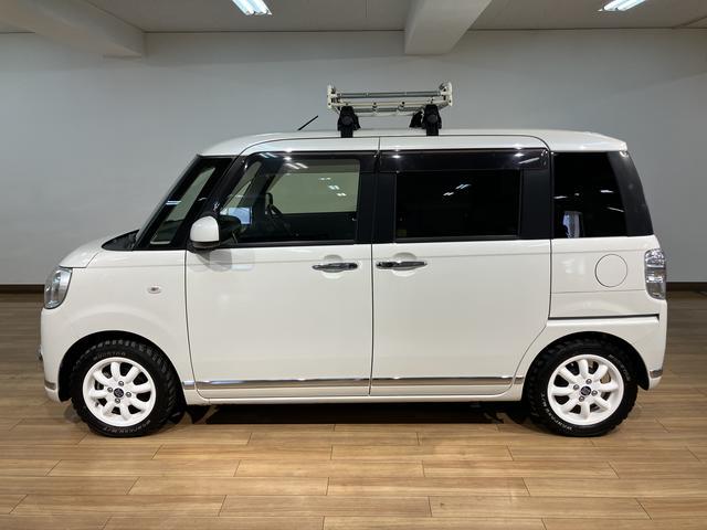 ムーヴキャンバスＧブラックインテリアリミテッド　ＳＡIII／４ＷＤ／ナビ／１年間走行距離無制限保証／衝突軽減ブレーキ／４ＷＤ／マッドタイヤ／ルーフキャリア／８インチナビ／パノラマモニター／ドラレコ／ＥＴＣ／両側電動スライドドア／シートヒーター／Ｂｌｕｅｔｏｏｔｈ／フルセグ／（大阪府）の中古車