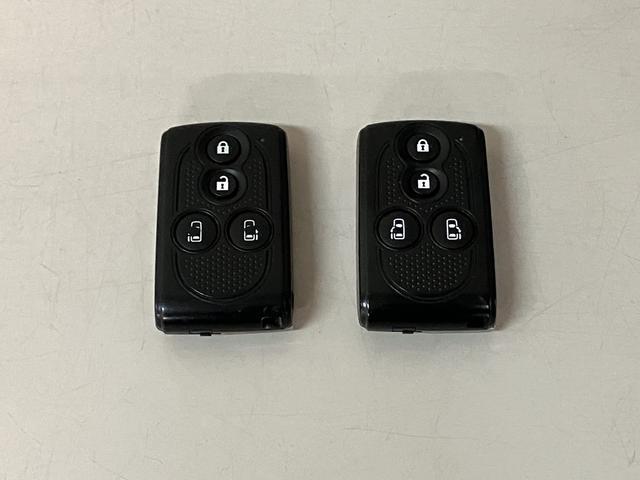 タントカスタムＲＳ　スマートセレクションＳＡ／ターボ／ナビ／ＥＴＣ１年間走行距離無制限保証／衝突軽減ブレーキ／ターボエンジン／両側電動スライドドア／純正ナビ／バックカメラ／ＥＴＣ／Ｂｌｕｅｔｏｏｔｈ／フルセグＴＶ／スマートキー／ＬＥＤヘッドライト／１５インチアルミ／（大阪府）の中古車