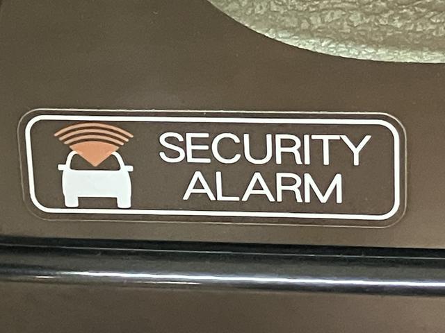 ムーヴＬ／１年間走行距離無制限保証／５．３万キロ／ＥＴＣ／１年間走行距離無制限保証／５．３万キロ／平成２９年式／ＥＴＣ車載器／アイドリングストップ／横滑り防止装置／キーレスエントリー／フロントベンチシート／インパネシフト／（大阪府）の中古車