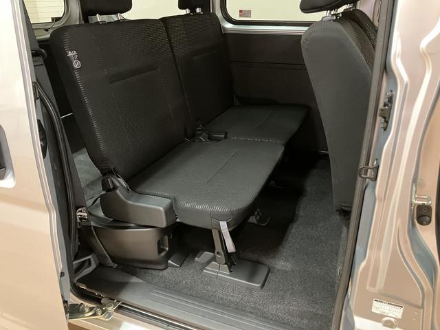 ハイゼットカーゴクルーズ／１年保証／衝突軽減ブレーキ／スマートキー／ＣＶＴ／１年間走行距離無制限保証／衝突軽減ブレーキ／令和４年式／スマートキー／ＣＶＴ／ＥＴＣ／前後ドラレコ／電動格納ドアミラー／ＵＳＢ対応ＣＤステレオ／コーナーセンサー／横滑り防止装置／（大阪府）の中古車