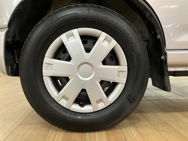 ハイゼットカーゴクルーズ／１年保証／衝突軽減ブレーキ／スマートキー／ＣＶＴ／１年間走行距離無制限保証／衝突軽減ブレーキ／令和４年式／スマートキー／ＣＶＴ／ＥＴＣ／前後ドラレコ／電動格納ドアミラー／ＵＳＢ対応ＣＤステレオ／コーナーセンサー／横滑り防止装置／（大阪府）の中古車