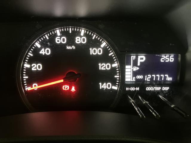 ハイゼットカーゴクルーズ／１年保証／衝突軽減ブレーキ／スマートキー／ＣＶＴ／１年間走行距離無制限保証／衝突軽減ブレーキ／令和４年式／スマートキー／ＣＶＴ／ＥＴＣ／前後ドラレコ／電動格納ドアミラー／ＵＳＢ対応ＣＤステレオ／コーナーセンサー／横滑り防止装置／（大阪府）の中古車