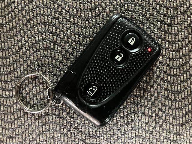 タントＸ／１年保証／認定中古車／ナビ／ＥＴＣ／電動スライド／１年間走行距離無制限保証／ダイハツ認定中古車／純正ナビ／ＥＴＣ／電動スライド／スマートキー／オートエアコン／アイドリングストップ／フロントベンチシート／Ｂｌｕｅｔｏｏｔｈ／フルセグＴＶ／（大阪府）の中古車