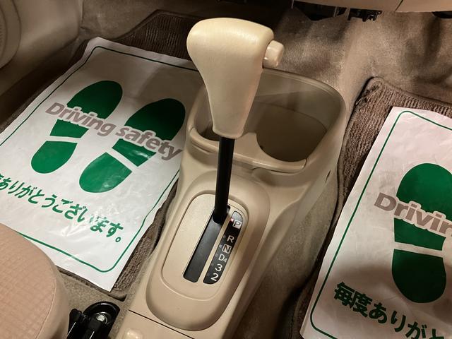 エッセX/1年保証/認定中古車/オートエアコン/4速オートマ/1年間走行距離無制限保証/ダイハツ認定中古車/修復歴後部軽度/オートエアコン/電動格納ドアミラー/4速オートマチック/セキュリティーアラーム/純正CDステレオ/(大阪府)の中古車