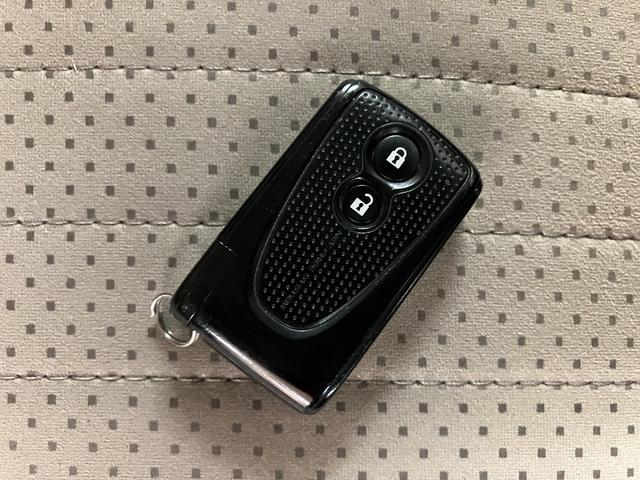ミラココアココアプラスX/1年保証/認定中古車/ナビ/ETC/1年間走行距離無制限保証/ダイハツ認定中古車/ナビ/ETC/スマートキー/オートエアコン/ルーフレール/フロントベンチシート/フォグランプ/ウインカーミラー/(大阪府)の中古車