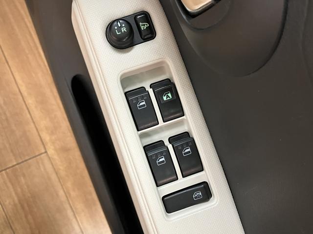ミラココアココアプラスX/1年保証/認定中古車/ナビ/ETC/1年間走行距離無制限保証/ダイハツ認定中古車/ナビ/ETC/スマートキー/オートエアコン/ルーフレール/フロントベンチシート/フォグランプ/ウインカーミラー/(大阪府)の中古車