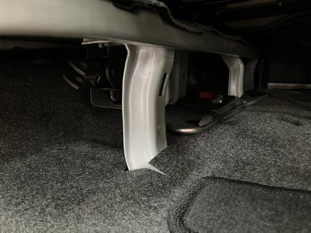 ハイゼットカーゴクルーズターボSAIII/1年保証/ナビ/ETC/LED/1年間走行距離無制限保証/衝突軽減ブレーキ/ターボエンジン/ナビ/ETC/バックカメラ/LEDヘッドライト/電動格納ドアミラー/キーレスエントリー/Bluetooth/フルセグTV/(大阪府)の中古車