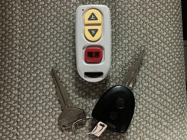 タントスローパーリヤシートツキL−SAII/1年保証/福祉車両/1年間走行距離無制限保証/ダイハツ認定中古車/福祉車両/車いす移動車/2.5万キロ/衝突軽減ブレーキ/電動ウインチ/ウインチリモコン/CDステレオ/フロントベンチシート/運転席シートリフター/(大阪府)の中古車