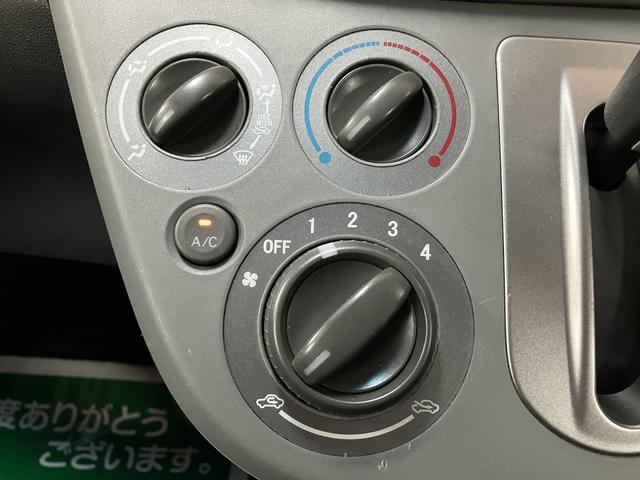 ムーヴＸ　ＶＳ／１年保証／認定中古車／スマートキー／ＥＴＣ／ＣＶＴ１年間走行距離無制限保証／ダイハツ認定中古車／５．７万キロ／スマートキー／ＥＴＣ／１４インチアルミホイール／フォグランプ／ＣＶＴ／黒内装／フロントベンチシート／（大阪府）の中古車