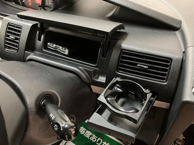 ムーヴＸ　ＶＳ／１年保証／認定中古車／スマートキー／ＥＴＣ／ＣＶＴ１年間走行距離無制限保証／ダイハツ認定中古車／５．７万キロ／スマートキー／ＥＴＣ／１４インチアルミホイール／フォグランプ／ＣＶＴ／黒内装／フロントベンチシート／（大阪府）の中古車