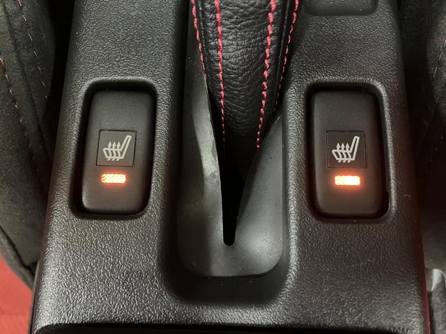 コペンセロ S/1年保証/BBS/RECARO2脚/ナビ/LED1年間走行距離無制限保証/電動オープン/パドルシフト/16インチBBS/RECARO2脚/シートヒーター/スマートキー/オートエアコン/LEDヘッドライト/Bluetooth/フルセグTV/(大阪府)の中古車