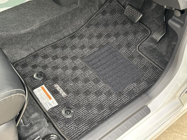 ムーヴカスタム RS ハイパーリミテッドSAIII/1年保証/ナビ1年間走行距離無制限保証/ダイハツ認定中古車/衝突軽減ブレーキ/ターボ/8インチナビ/ドラレコ/ETC/シートヒーター/LEDヘッドライト/15インチアルミ/Bluetooth/フルセグTV/(大阪府)の中古車
