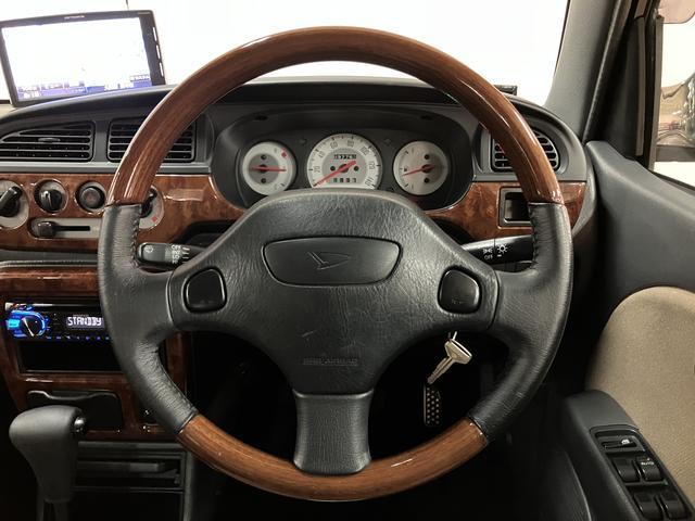 ミラジーノジーノ/1年保証/認定中古車/ナビ/ETC/ウッドパネル/1年間走行距離無制限保証/ダイハツ認定中古車/ナビ/ETC/ウッドパネル/ウッドコンビハンドル/USB対応CDステレオ/キーレスエントリー/エアコン/パワステ/(大阪府)の中古車