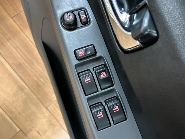 ミラカスタムＲＳ１年保証／ターボ／４．５万キロ／ナビ／Ｂｌｕｅｔｏｏｔｈ１年間走行距離無制限保証／４．５万キロ／ターボエンジン／ナビ／Ｂｌｕｅｔｏｏｔｈ／スマートキー／オートエアコン／１５インチアルミホイール／フルセグＴＶ／（大阪府）の中古車