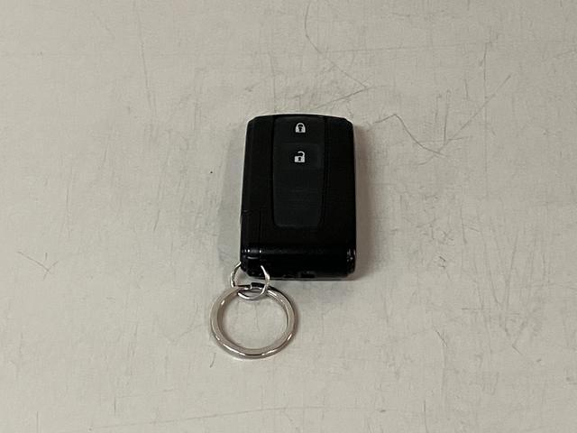 ムーヴカスタム　ＲＳ／１年保証／ターボ／１６インチアルミ／ナビ／１年間走行距離無制限保証／認定中古車／４．９万キロ／ターボエンジン／純正１６インチアルミ／ナビ／スマートキー／オートエアコン／ディスチャージヘッドランプ／ＭＯＭＯステアリング／フォグランプ／（大阪府）の中古車