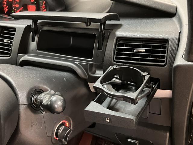 ムーヴカスタム　ＲＳ／１年保証／ターボ／１６インチアルミ／ナビ／１年間走行距離無制限保証／認定中古車／４．９万キロ／ターボエンジン／純正１６インチアルミ／ナビ／スマートキー／オートエアコン／ディスチャージヘッドランプ／ＭＯＭＯステアリング／フォグランプ／（大阪府）の中古車