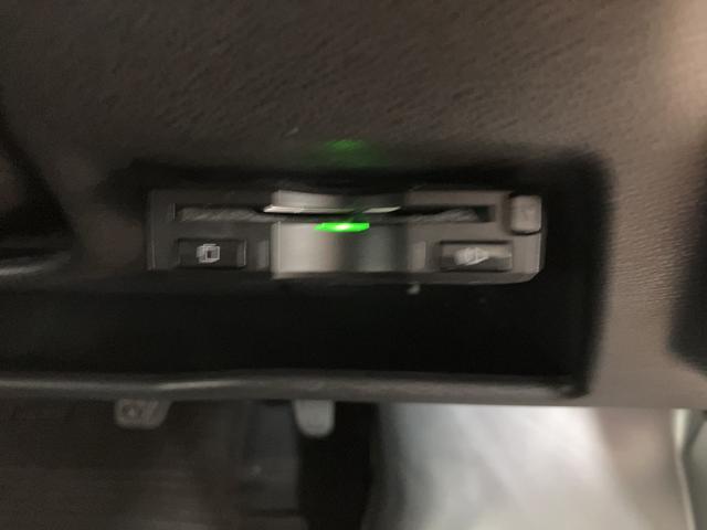 ハイゼットカーゴデラックスＳＡIII／１年保証／衝突軽減ブレーキ／ナビ／１年間走行距離無制限保証／ダイハツ認定中古車／衝突軽減ブレーキ／ナビ／ＥＴＣ／キーレスエントリー／パワーウインドウ／エアコン／パワステ／オートハイビーム／Ｂｌｕｅｔｏｏｔｈ／フルセグＴＶ／（大阪府）の中古車