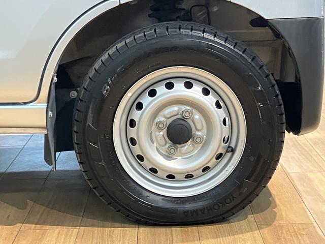 ハイゼットカーゴデラックスＳＡIII／１年保証／衝突軽減ブレーキ／ナビ／１年間走行距離無制限保証／ダイハツ認定中古車／衝突軽減ブレーキ／ナビ／ＥＴＣ／キーレスエントリー／パワーウインドウ／エアコン／パワステ／オートハイビーム／Ｂｌｕｅｔｏｏｔｈ／フルセグＴＶ／（大阪府）の中古車