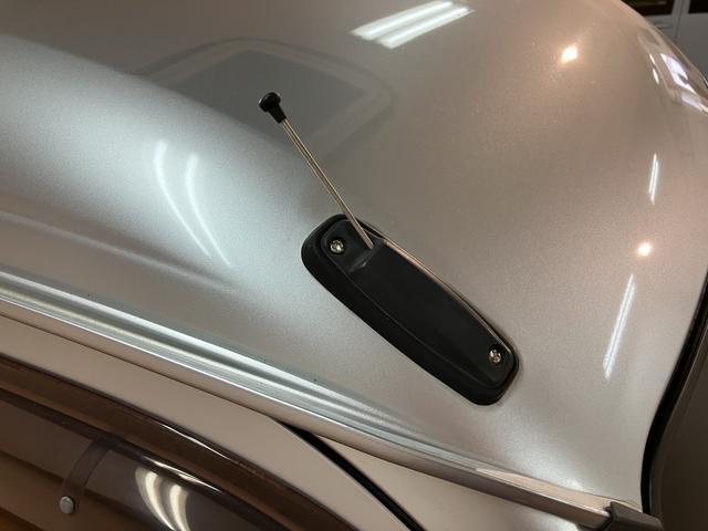 ハイゼットカーゴデラックスＳＡIII／１年保証／衝突軽減ブレーキ／ナビ／１年間走行距離無制限保証／ダイハツ認定中古車／衝突軽減ブレーキ／ナビ／ＥＴＣ／キーレスエントリー／パワーウインドウ／エアコン／パワステ／オートハイビーム／Ｂｌｕｅｔｏｏｔｈ／フルセグＴＶ／（大阪府）の中古車