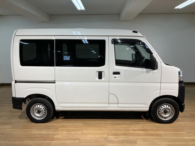 ハイゼットカーゴカーゴ2シーター/1年保証/デジタルインナーミラー/キーレス1年間走行距離無制限保証/ダイハツ認定中古車/衝突軽減ブレーキ/2シーター/デジタルインナーミラー/パワーウインドウ/キーレスエントリー/コーナーセンサー/横滑り防止装置/アイドリングストップ/(大阪府)の中古車