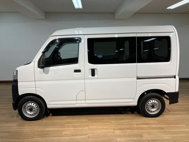 ハイゼットカーゴカーゴ2シーター/1年保証/デジタルインナーミラー/キーレス1年間走行距離無制限保証/ダイハツ認定中古車/衝突軽減ブレーキ/2シーター/デジタルインナーミラー/パワーウインドウ/キーレスエントリー/コーナーセンサー/横滑り防止装置/アイドリングストップ/(大阪府)の中古車
