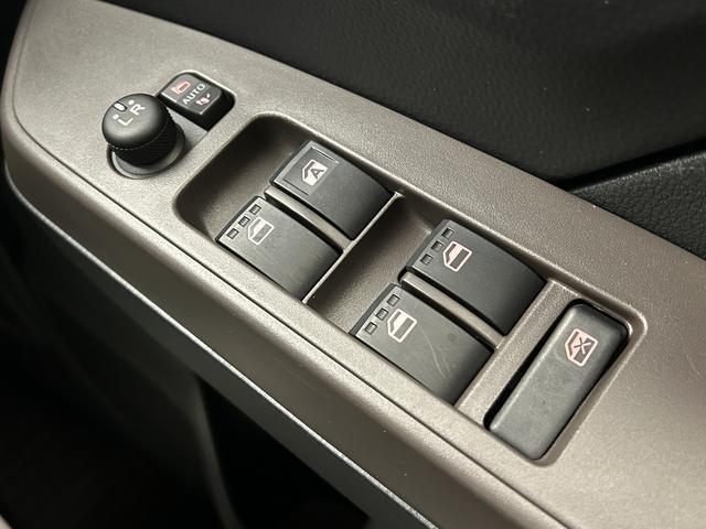 ルーミーG/1年保証/9インチナビ/ドラレコ/ETC/電動スライド(大阪府)の中古車