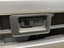 １年間走行距離無制限保証／衝突軽減ブレーキ／２．６万キロ／純正ナビ／ＥＴＣ／Ｂｌｕｅｔｏｏｔｈ／フルセグＴＶ／ＤＶＤ／フロントベンチシート／キーレスエントリー／アイドリングストップ／横滑り防止装置／（大阪府）の中古車